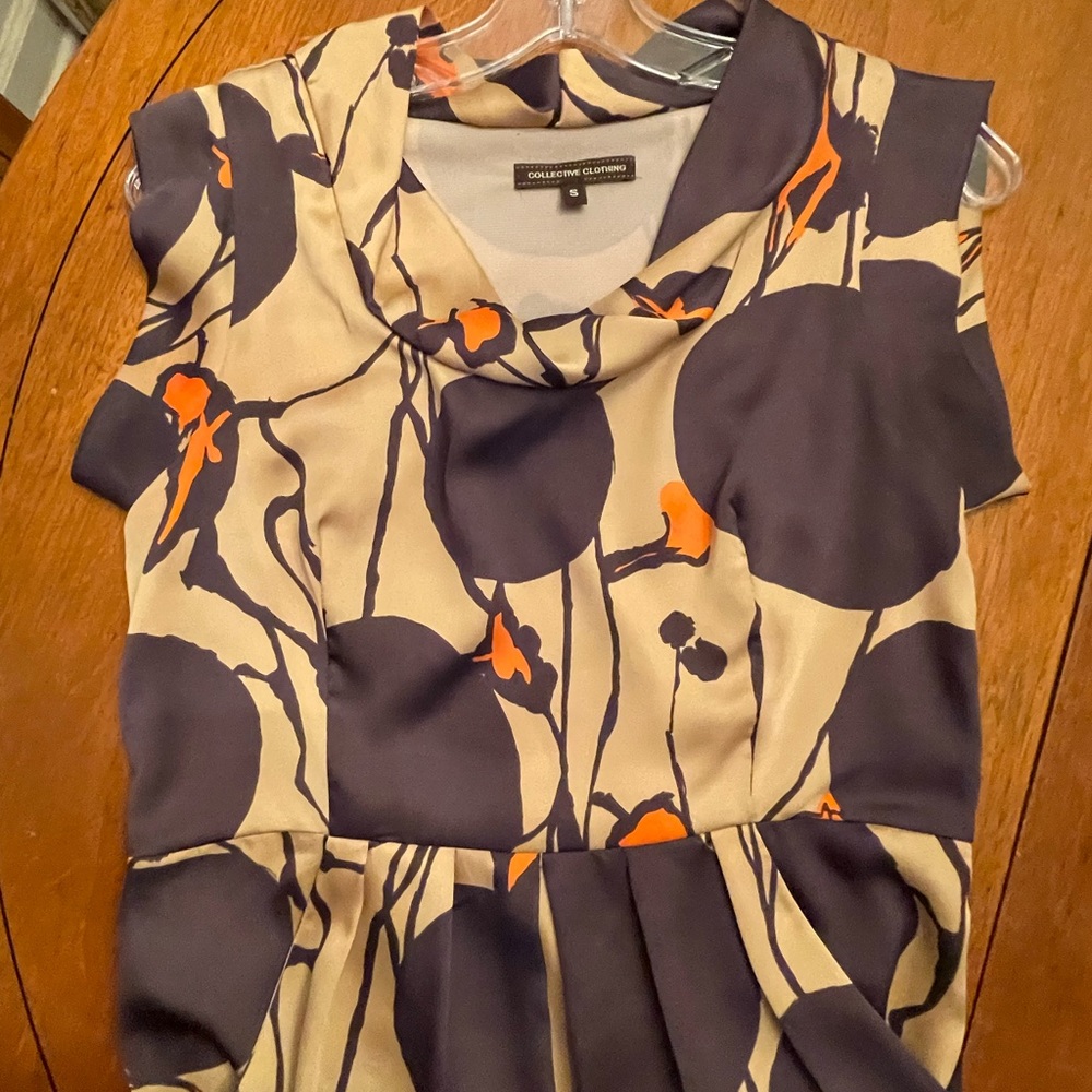 COLLECTIVE CLOTHING Dress Size Small